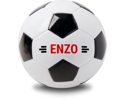 foto van Gepersonaliseerde Voetbal met naam - Persoonlijke voetbal - Witte bal met zwarte vlekken - Perfect voor de voetbalfan - Voetbal bedrukken
