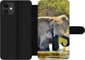 Bookcase Geschikt voor iPhone 12 Pro telefoonhoesje - Olifant - Water - Dieren - Natuur - Met vakjes - Wallet case met magneetsluiting