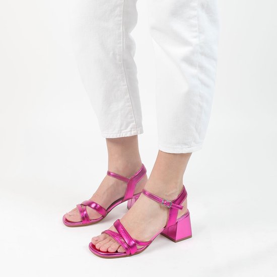 Manfield - Dames - Roze leren sandalen met hak - Maat 40