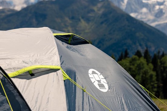 compacte 2-4 persoons koepeltent, lichtgewicht 2-4 persoons kampeer- en wandeltent, 100% waterdicht, ingenaaid grondzeil, compacte en lichtgewicht iglo-trekkingtent, snel op te zetten van Forceatt — afbeelding 2