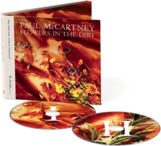 De Paul McCartney "Flowers In The Dirt" special edition met boekje en twee cd's. De cover toont een bloemboeket.