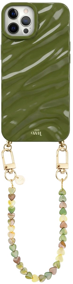 xoxo Wildhearts Green Glaze telefoonhoesje met koord - geschikt voor iPhone 12 Pro Max - Shell Hearts Olives (kort koord) - Dream hoesje met telefoonkoord - Glimmende silicone case met plooien - Hartjesketting - Groen