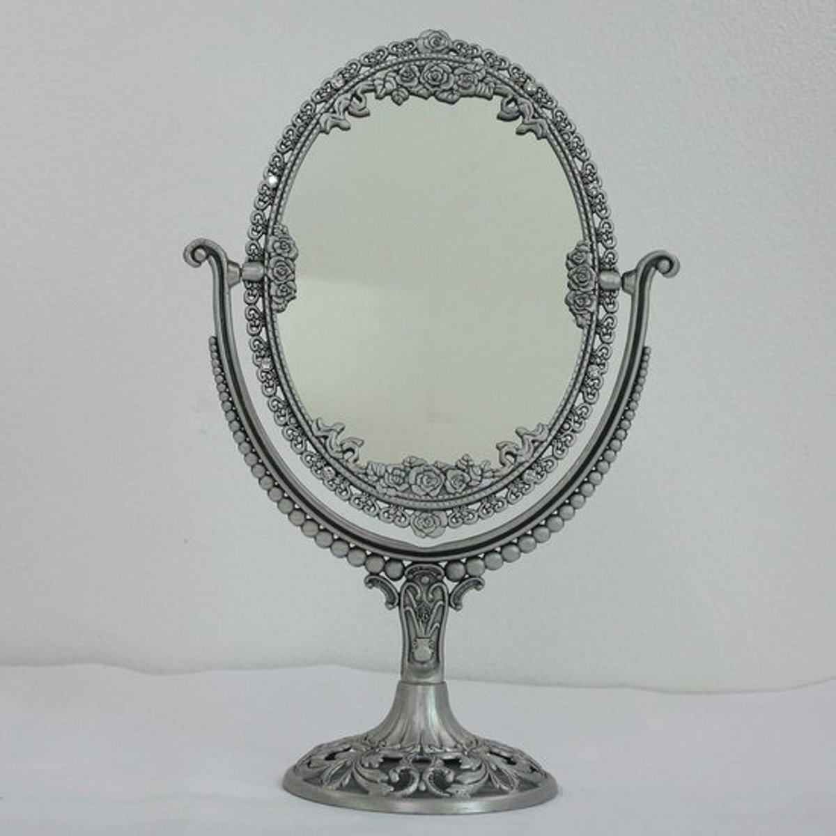 Decoratieve Tafelspiegel - Make-up Spiegel - Dagelijkse Verzorging - Dubbelzijdig Draaibaar - 36.3 cm Hoog - Mat Zilver