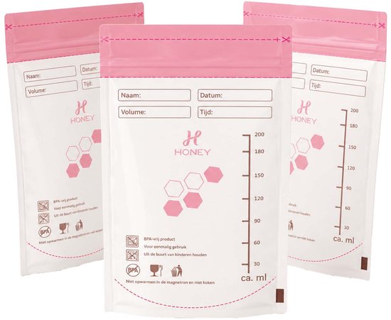 Drie roze bewaarzakjes voor moedermelk op witte achtergrond. Zakjes hebben een schaalverdeling en tekstvelden.