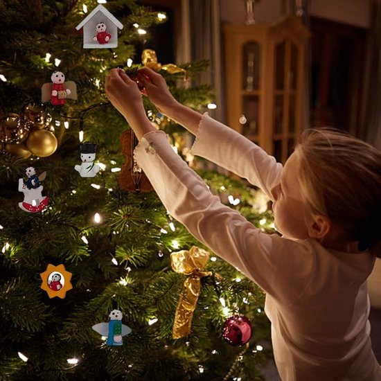 48 stuks kleine kerstornamenten, set met kleine houten kerstboom hangornamenten, sneeuwpop engelen kerstman adventskalender voor decoraties om in de kerstboom te hangen — afbeelding 5