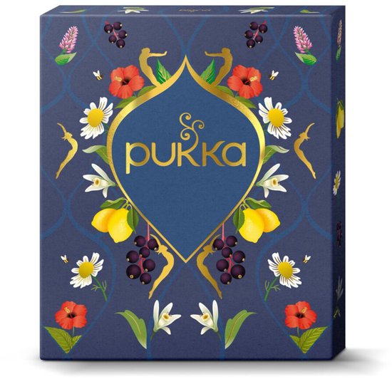 Gesloten blauwe Pukka theedoos met een sierlijk patroon van bloemen, bladeren en fruit.