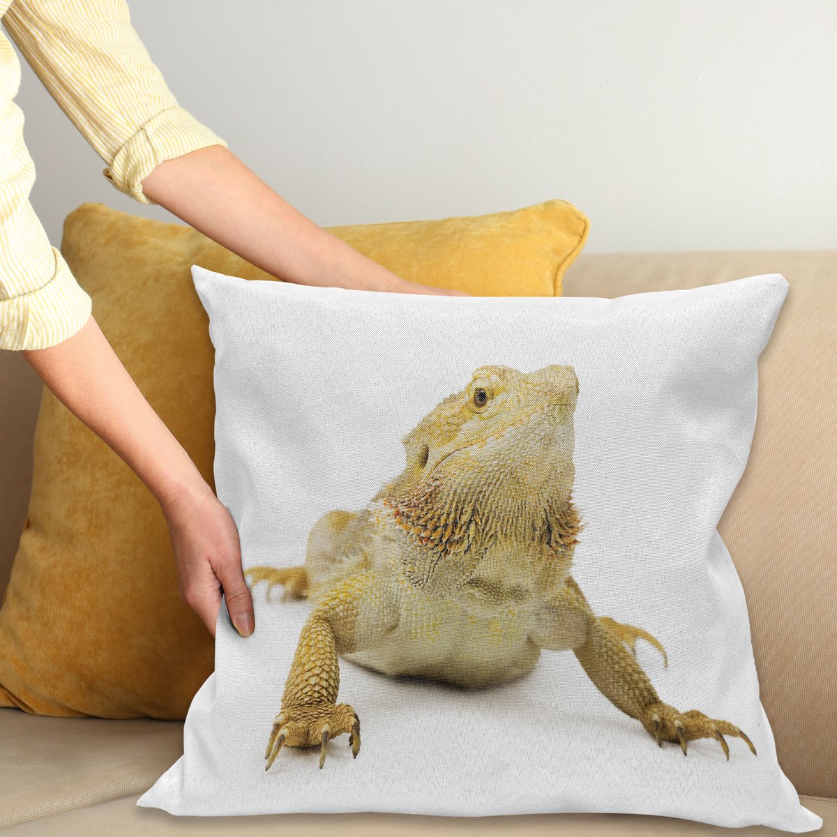 ABAKUHAUS Bearded Dragon Sierkussenhoes, Camouflaging Lizard Wild Tropisch Dier Reptilian Photo Print, Decoratieve Vierkante Sierkussenhoes, 45 x 45 cm, Wit en Meerkleurig