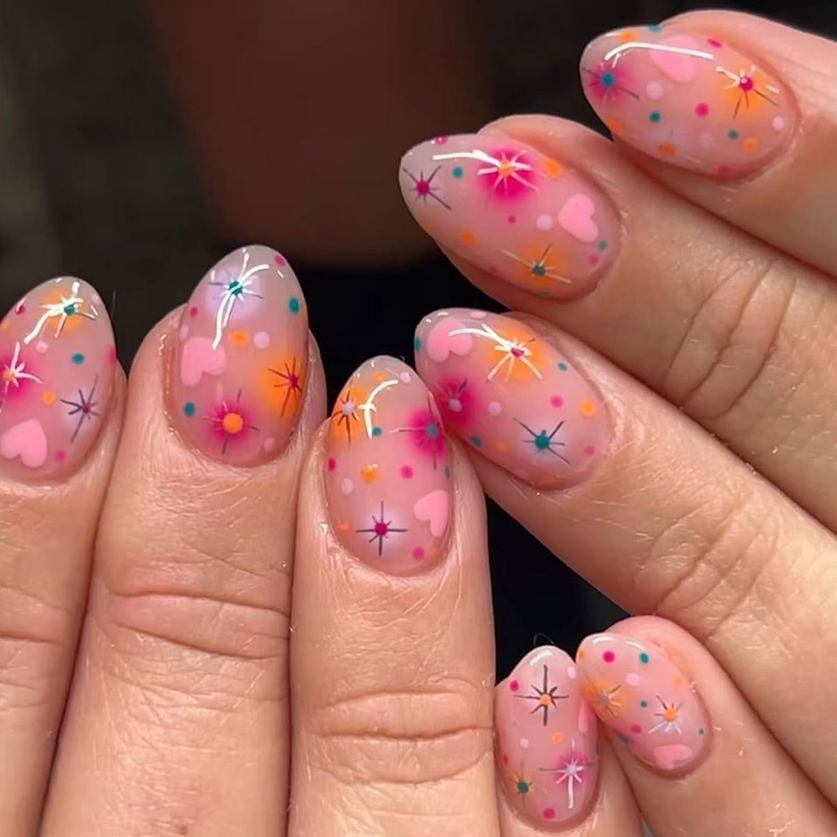 30 stuks kunstnagels, kort, amandel, perzikroze, French press on nails, acryl kunstnagels met hartdesign en stippen, volledige dekking, gel, nepnagels voor meisjes en dames, manicure