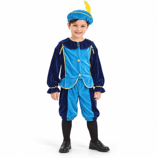 Jongen in blauw en turquoise fluwelen Pietenpak met gouden biezen, muts met veer, zwarte maillot en zwarte schoenen.