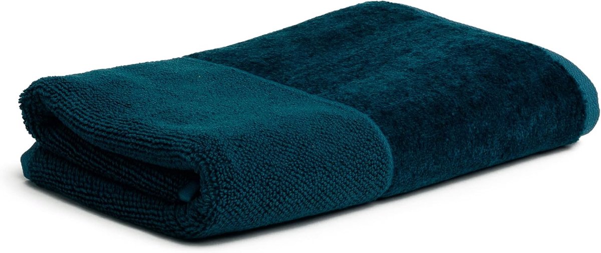 Möve Bamboo Luxe handdoek 50 x 100 cm van 60% katoen / 40% viscose van bamboecellulose, deep lake