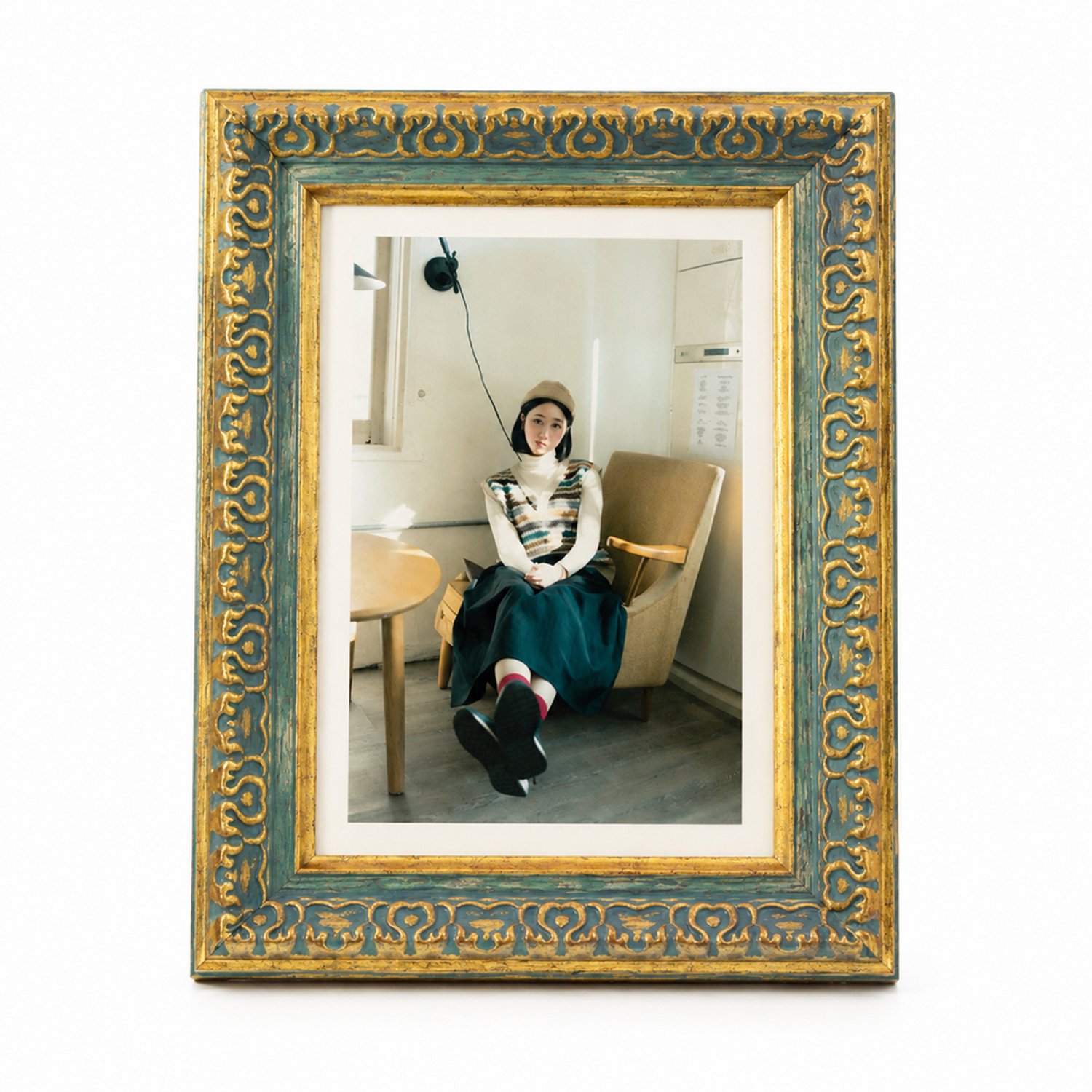 SWGOTA A4-fotolijst in celadongroen met goudkleurige ornamenten - Binnenmaat 21 x 29,7 cm - Rechthoekige lijst van kunsthars, zonder afbeelding