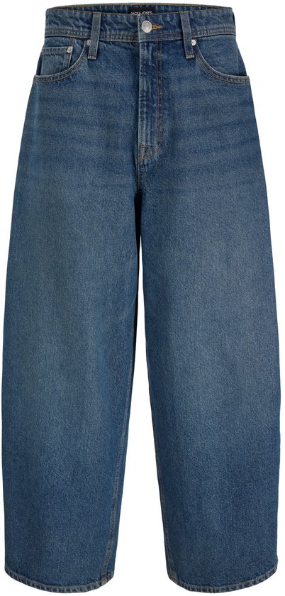 Jack & Jones barrel-fit jeans in medium blauwe denim met een hoge taille en ruime pasvorm.