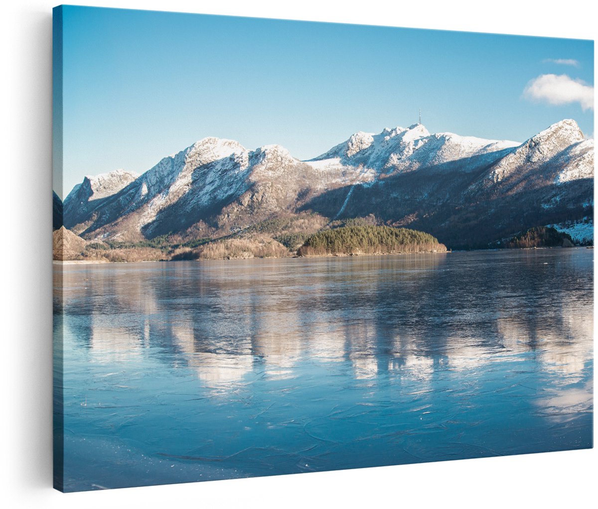 Artaza Canvas Schilderij Meer Bij Het Bergen Landschap In Noorwegen - 180x120 cm - Groot - Foto Op Canvas - Wanddecoratie Woonkamer