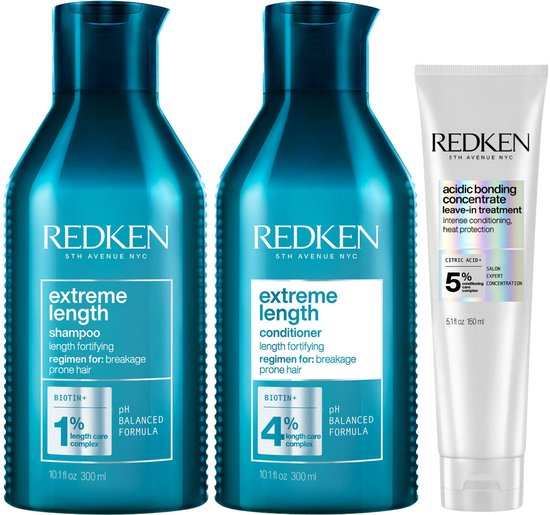 Twee turquoise Redken Extreme Length flessen (shampoo en conditioner) met wit label, naast een witte tube Redken Acidic Bonding Concentrate.