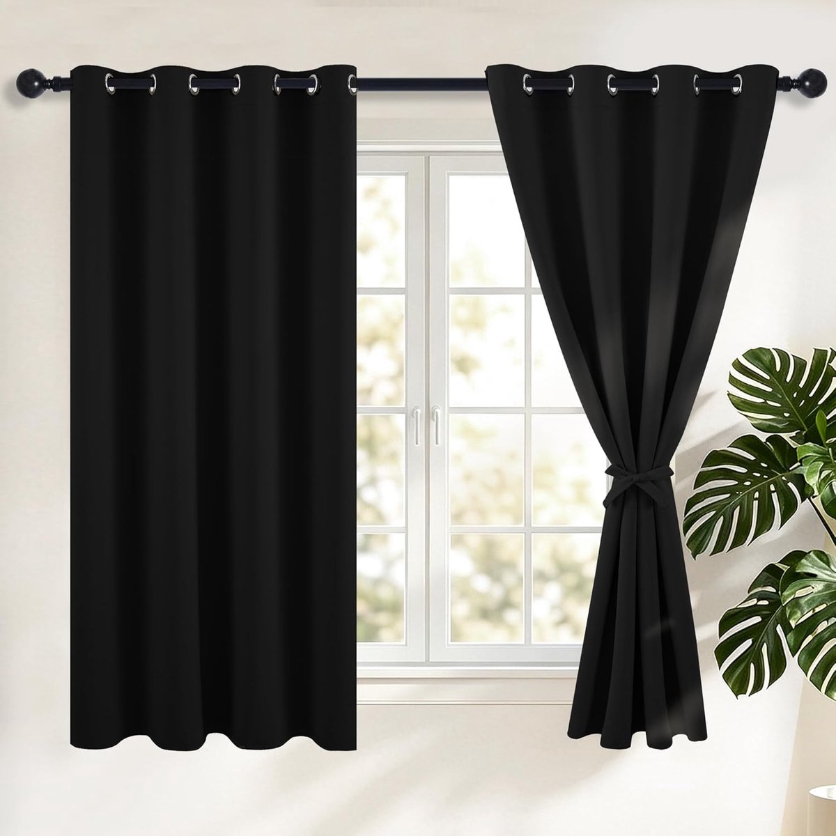 SnelShoppen - Zwarte Blackout Gordijnen met Oogjes, 2 Pack Halloween Opaque Gordijnen 140 x 175 cm, Soepele Sluiting voor Slaapkamer, Woonkamer en Fee