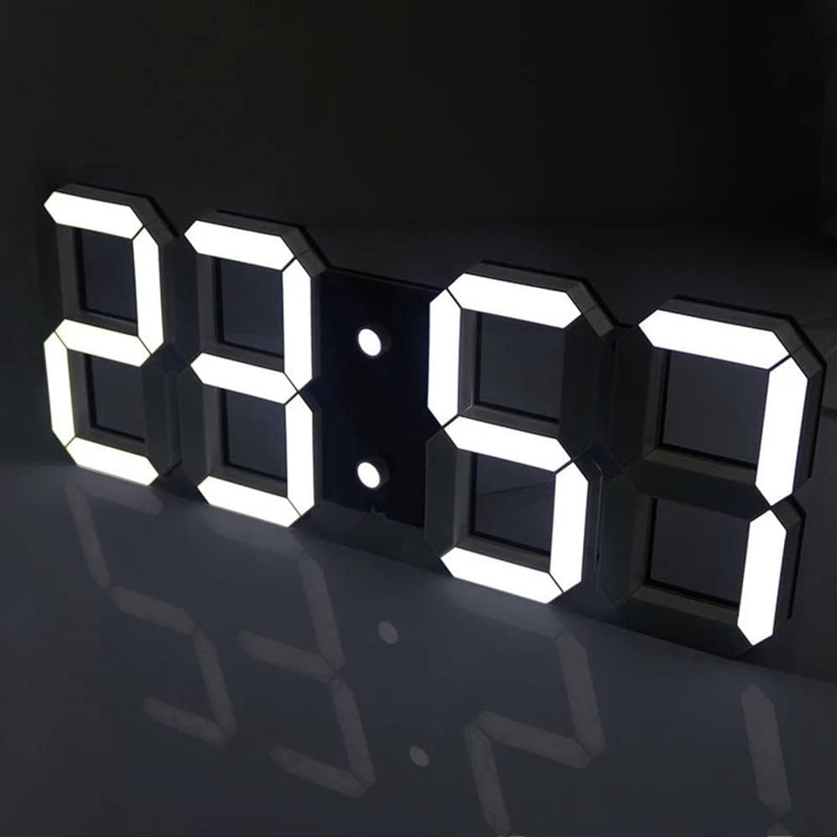 SnelShoppen - DELIPOP 3D Digital LED Alarm Klok, Wandklok, Dimbare Tafelkook, Snooze Functie, Kalender, Thermometer, Zwart/Wit, Voor Thuis en Kantoor