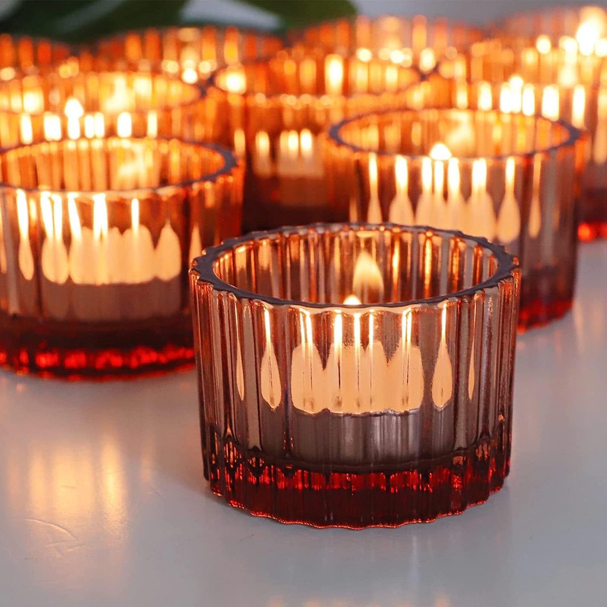 Thijox - Set van 12 Roze Vintage Theelichtkaarsenhouders - Glazen Kandelaar voor Tafeldecoratie - Perfect voor Bruiloft, Feest en Huisdecoratie - 5 cm