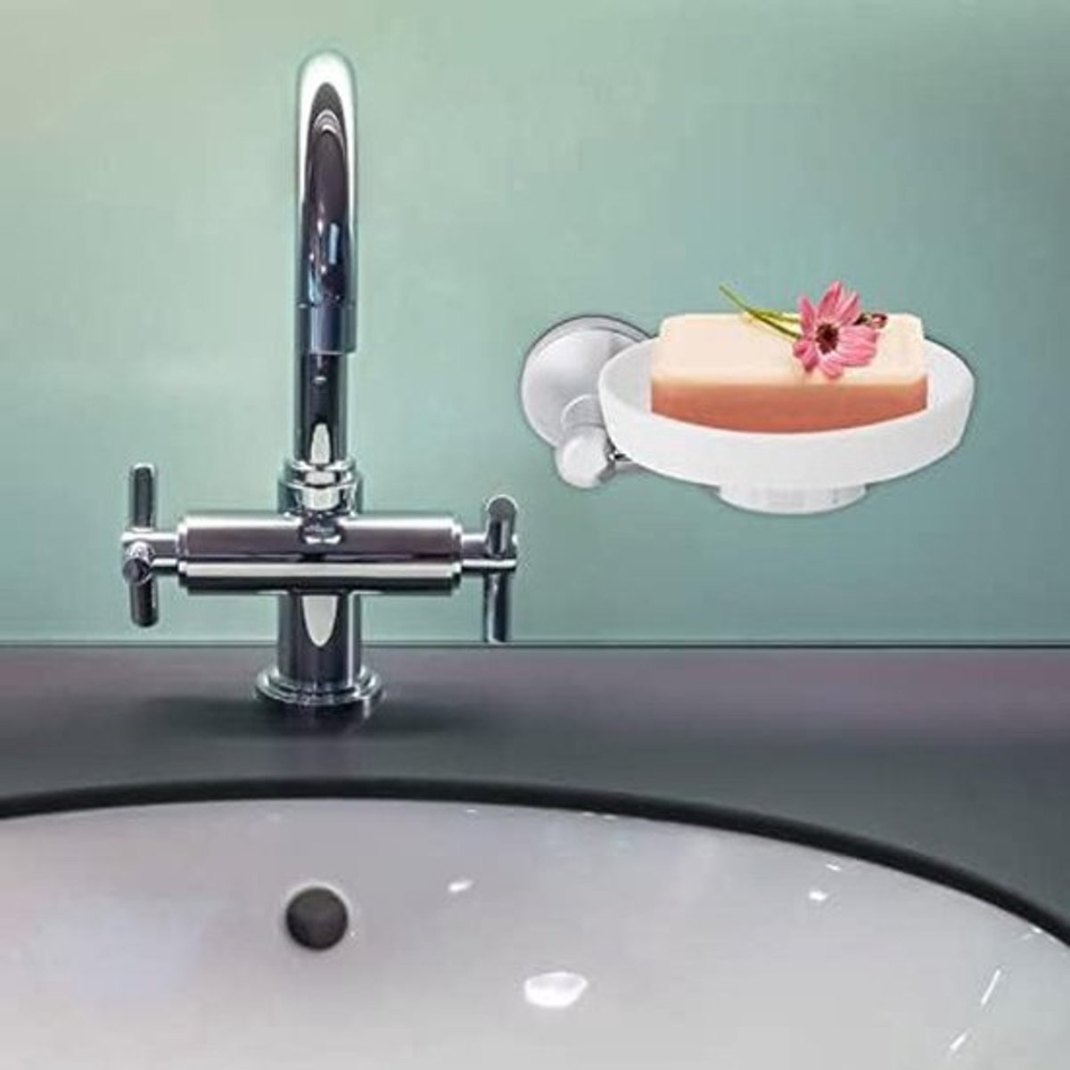 Douche zeepbakhouder - Badkameraccessoire - Wandmontage - Vintage stijl - Keramisch materiaal - Zeepschotel - Elegante uitstraling - Geschikt voor standaard douches - Witte afwerking - Hoge kwaliteit.