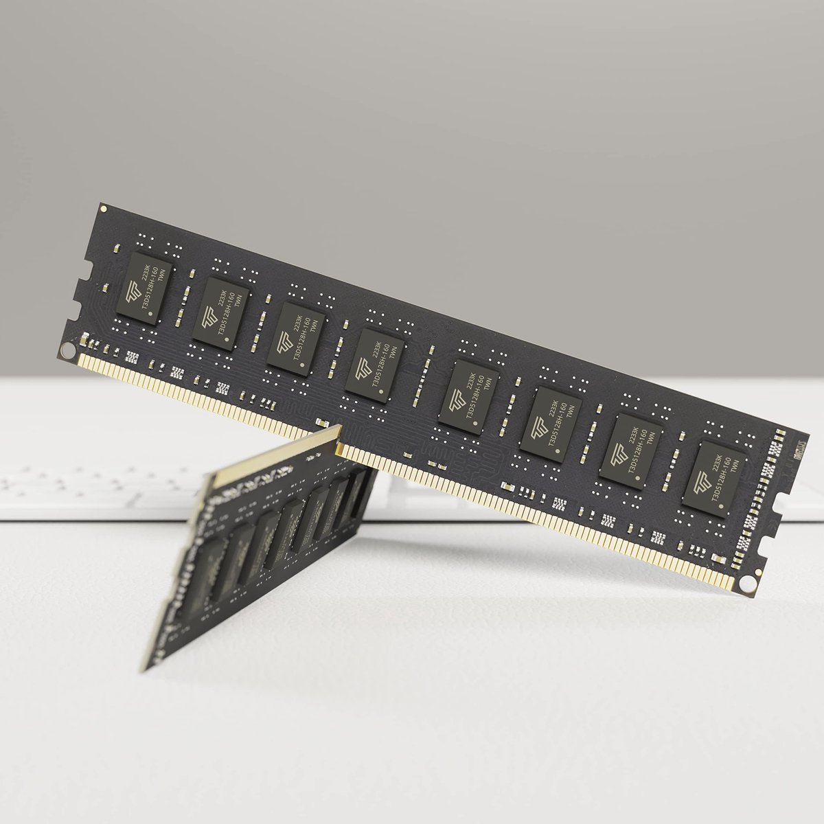 Timetec 8GB KIT(2x4GB) DDR3L/DDR3 1600MHz PC3L-12800/PC3-12800 Niet-ECC Niet-gebufferd 1,35V/1,5V CL11 2Rx8 Dubbele - ShopVlot