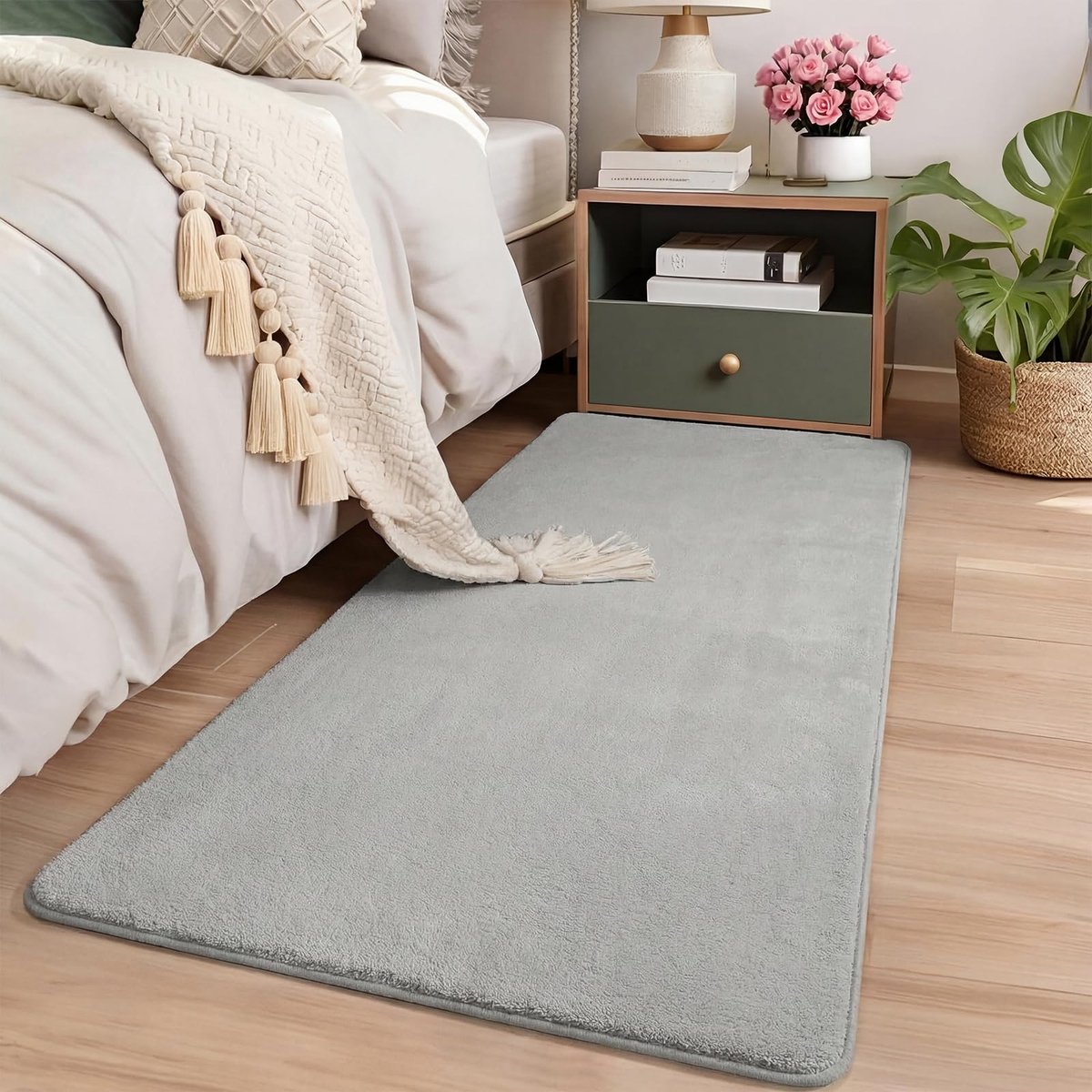 Omgoods - Lichtgrijs Rond Tapijt 60 x 120 cm - Antislip Laagpolig Vloertapijt voor Woonkamer en Slaapkamer