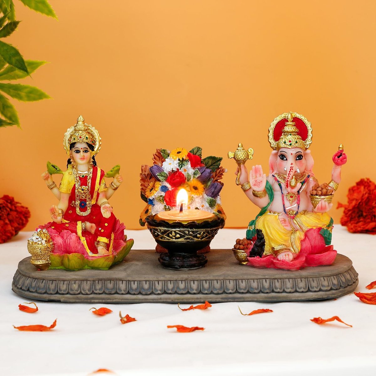 Dailygoods- Standbeeld Ganesha/Laxmi 3,5 inch - Indiase Decoratie - Diwali Cadeau - Pooja Item - Hoogwaardige Polystone - Handbeschilderd - Beeld