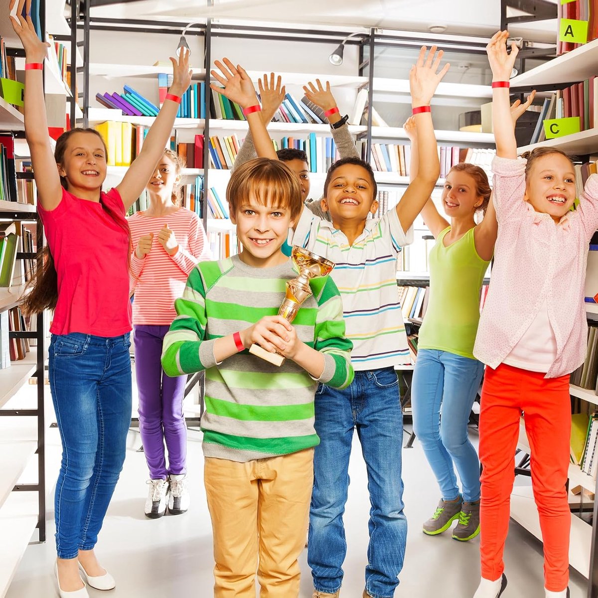 500 stuks toegangsbanden voor evenementen, entreebanden, festivalarmbanden, vriendschapsbanden voor kinderen voor feestevenementen (Rood)