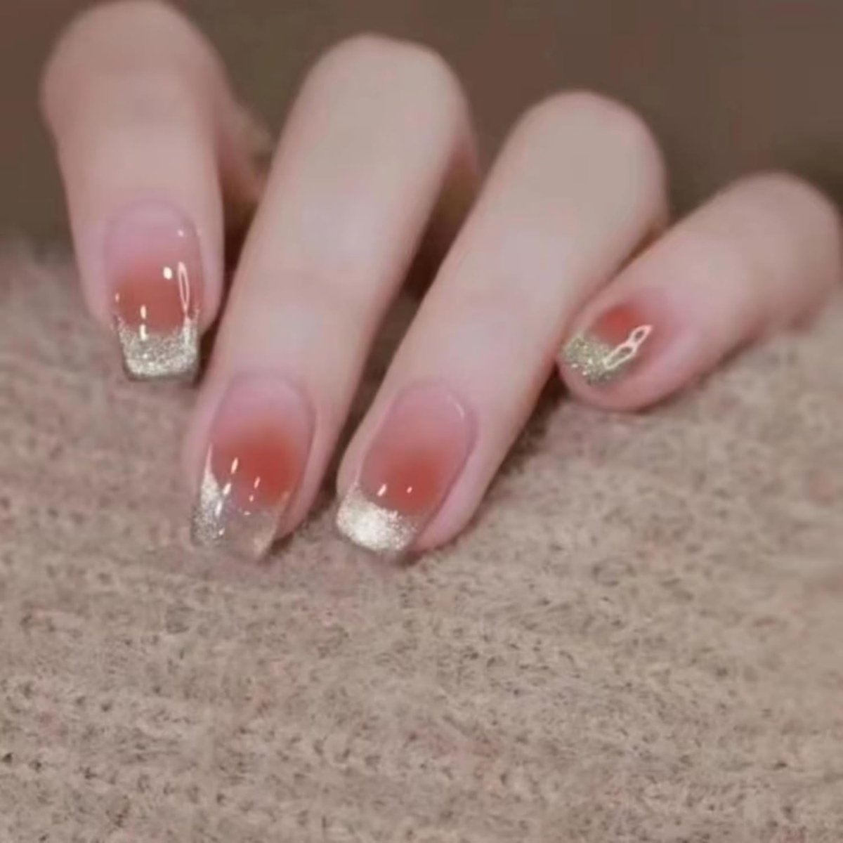 S Nagels om op te plakken, valse nagels, volledige afdekking, kunstdesign, 24 stuks, nude-kleurverloop, doorschijnend, ballerina, kunstnagels voor vrouwen en meisjes