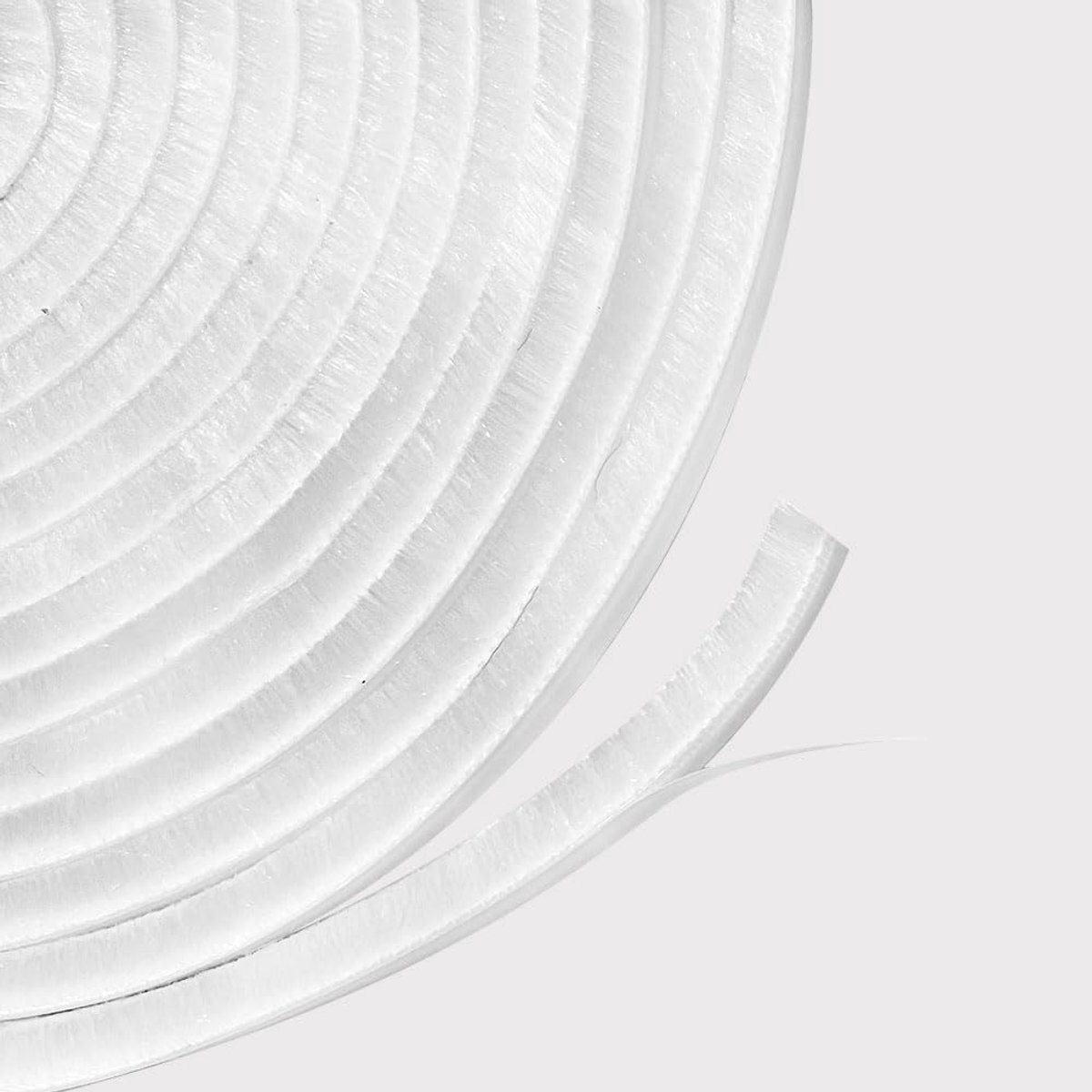 SnelShoppen - Door Window Frame Brush Seal Weather Strip 6mm x 9mm x 5mm, Zelfklevende Dichtstrip voor Deuren, Ramen en Kasten, Wit, Waterdicht en Iso