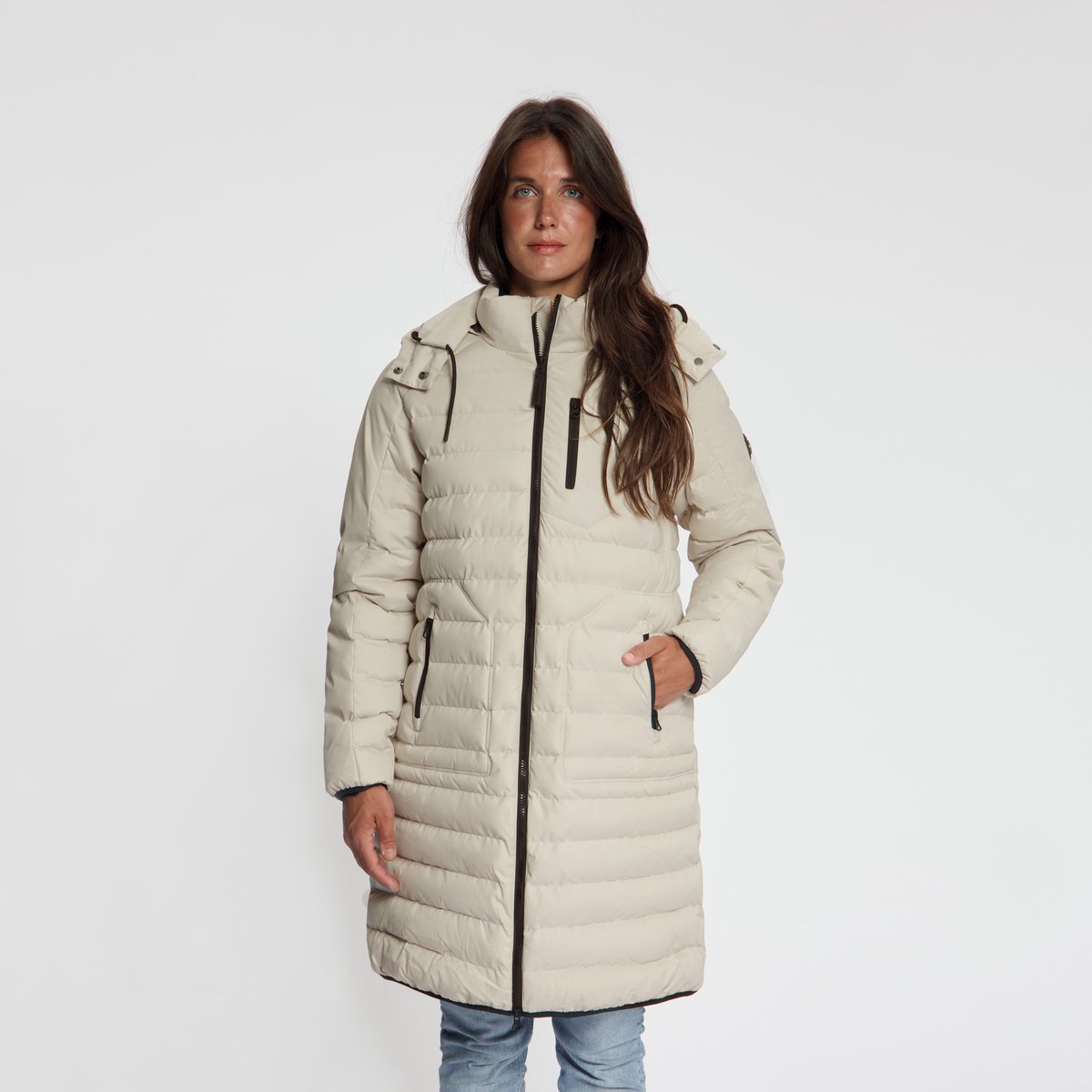 Travelin’ Saga Dames Puffer winterjas Waterdicht Sand Creme