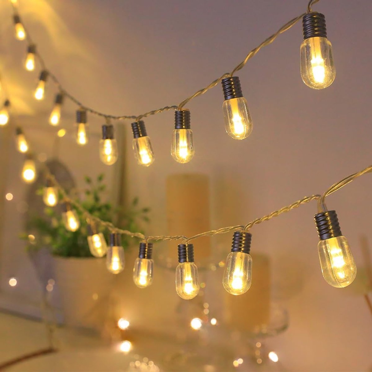 SnelShoppen - LED Fairy Lights met 20 Decoratieve Globes, Batterij-Aangedreven, 2.2m Lengte, Timer Functie, Geschikt voor Binnen en Buiten, Feest, Bru