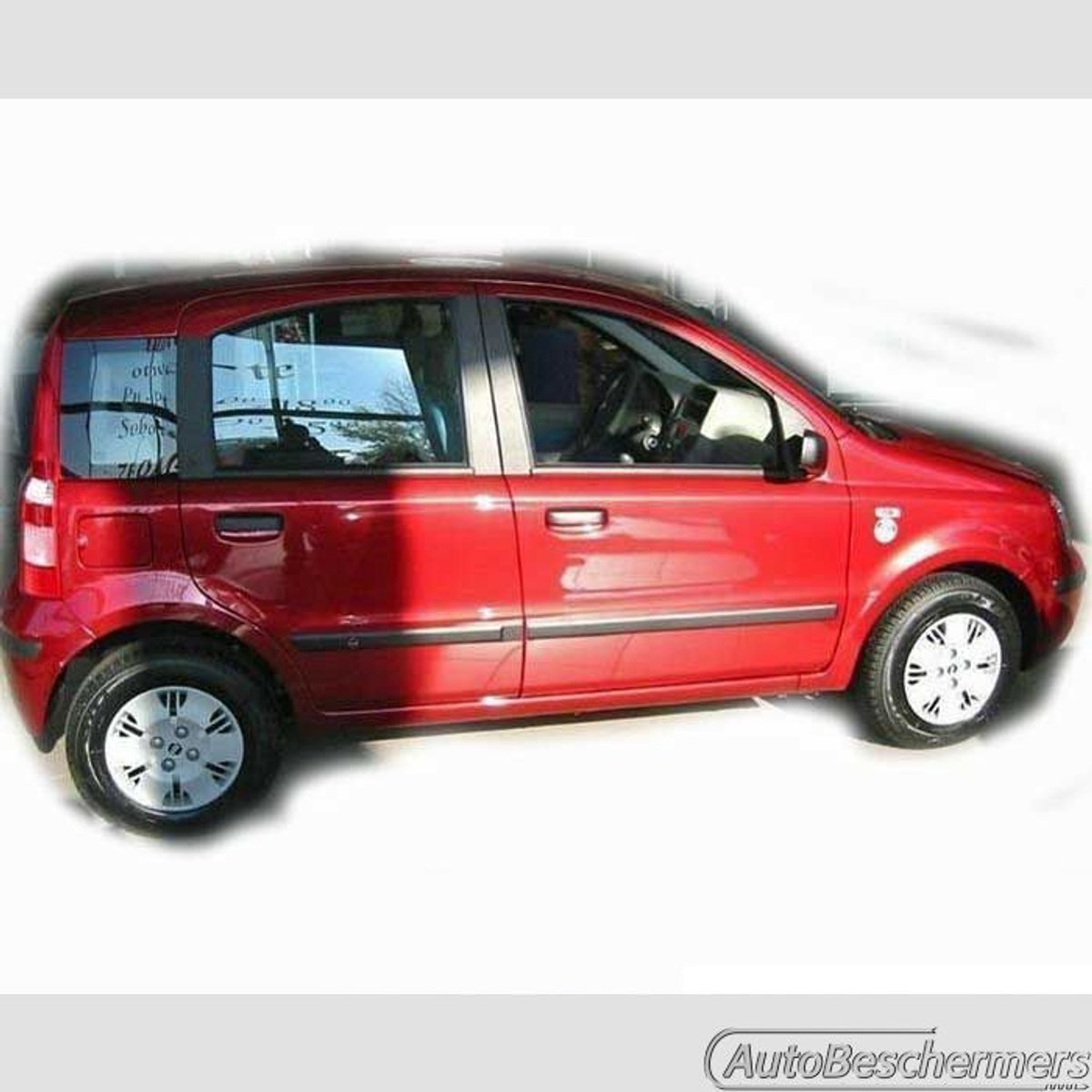Stootlijsten set zwart voor Fiat Panda 10.2003-02.2012. De stootstrips zijn zelfklevend. Set a 4 stuks (#0004)