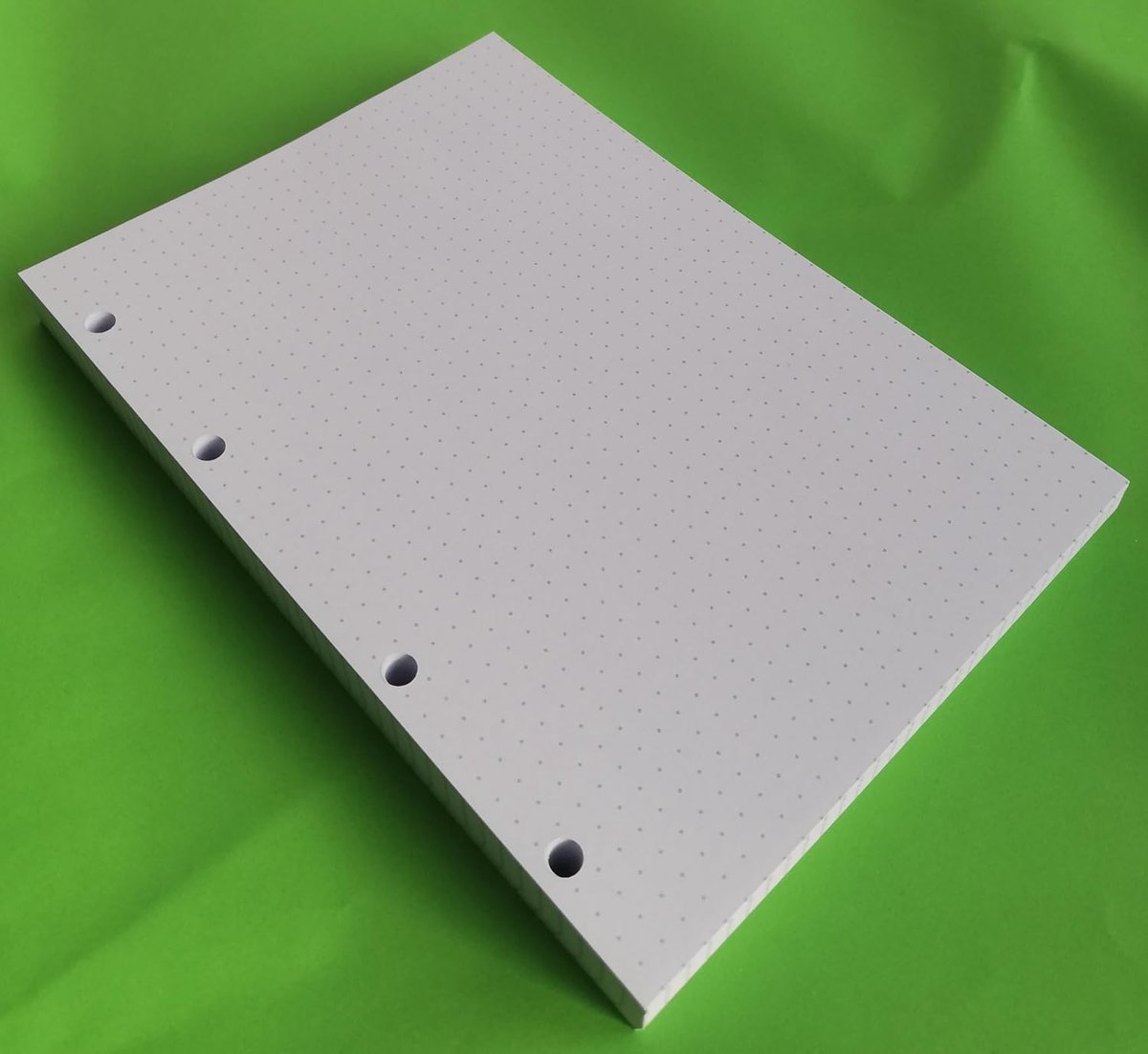 SnelShoppen - 100 Vellen A5 Herfillpapieren met 4 Gaten - Dotted 120gsm - Perfect voor Bullet Journal en Planner - 14.5x20.5 cm - Hoogwaardige Kantoor