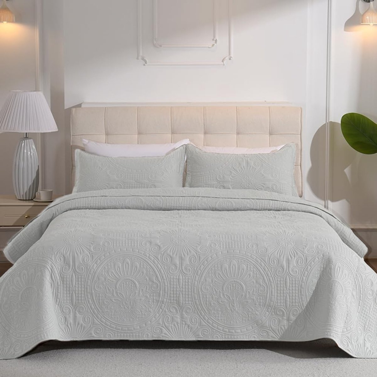 Omgoods - Bedsprei met Zonnebloem Patroon - Lichtgrijs, 220 x 240 cm + 2 Kussenslopen
