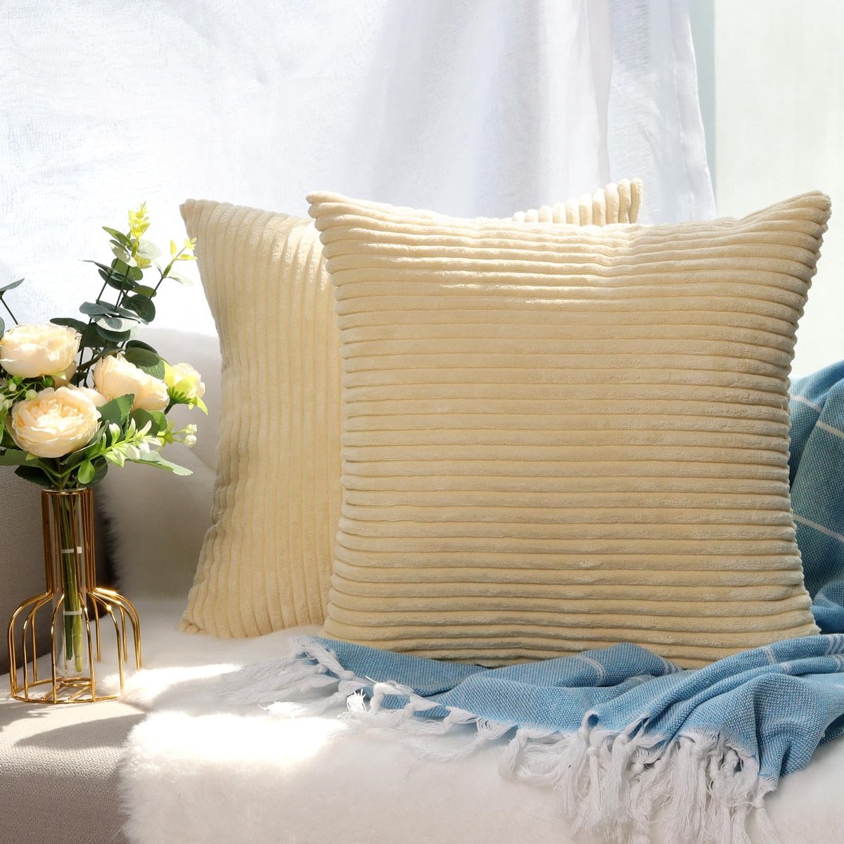Omgoods - Cream Corduroy Kussenhoezen 50x50cm - Set van 2 Inclusief Verstevigde Zipper