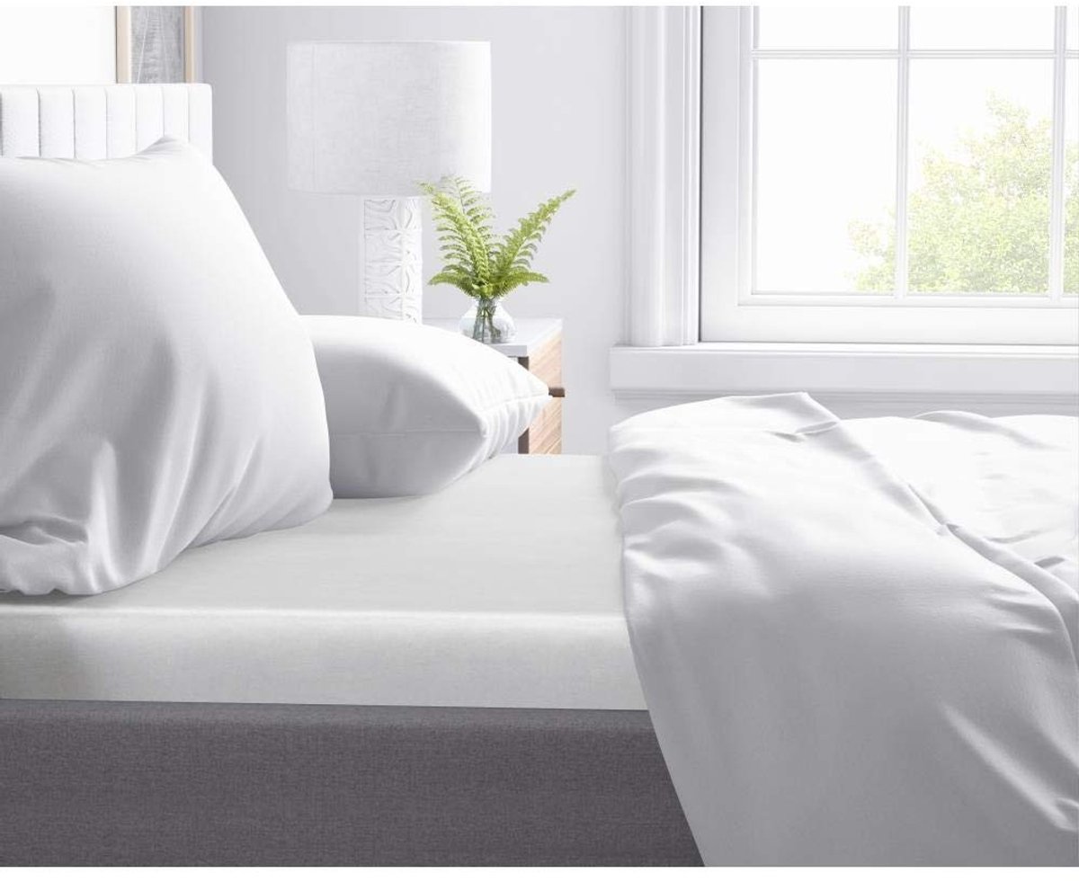 Omgoods - Fitted Sheet Topper 100% Katoen-Satin, Zacht als Zijde, Perfecte Pasvorm, Wit, Eenpersoons, 90x200cm
