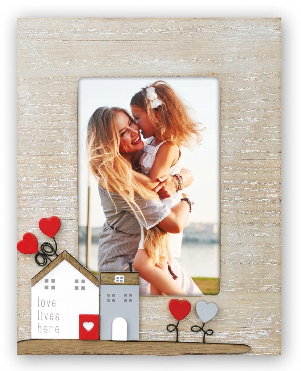 Houten Fotolijstje, Fotolijst voor foto's 10 x 15 cm, verticaal met hart en opschrift Love Portraithouder