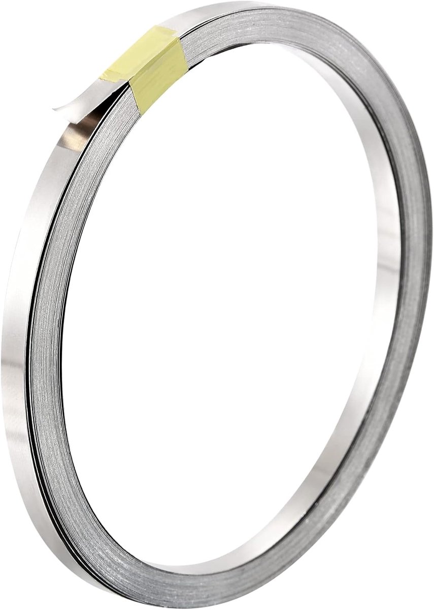 Sourcing map 1 rol vernikkelde stalen band verbindingsplaten stalen band 10 meter voor batterij en puntlassen 4 x 0,1 mm (breedte x diepte)