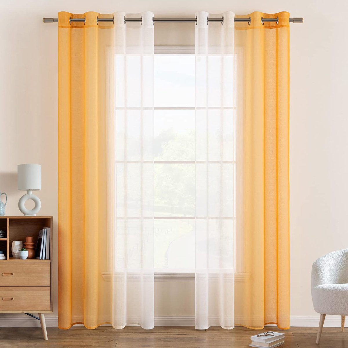 Voile gordijn, tweekleurig gordijn met ingestanste ringen, transparant gordijn met ogen, luchtig, lichtdoorlatend, decoratief gordijn voor de slaapkamer, set van 2, 140 x 260 cm, oranje