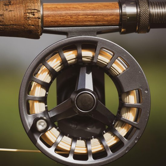 Raprance Fly Fishing Reel 7/8wt - CNC Aluminum Alloy, Ultra Light, Direct Change Side Button, for Freshwater/Salt - ShopVlot — afbeelding 2