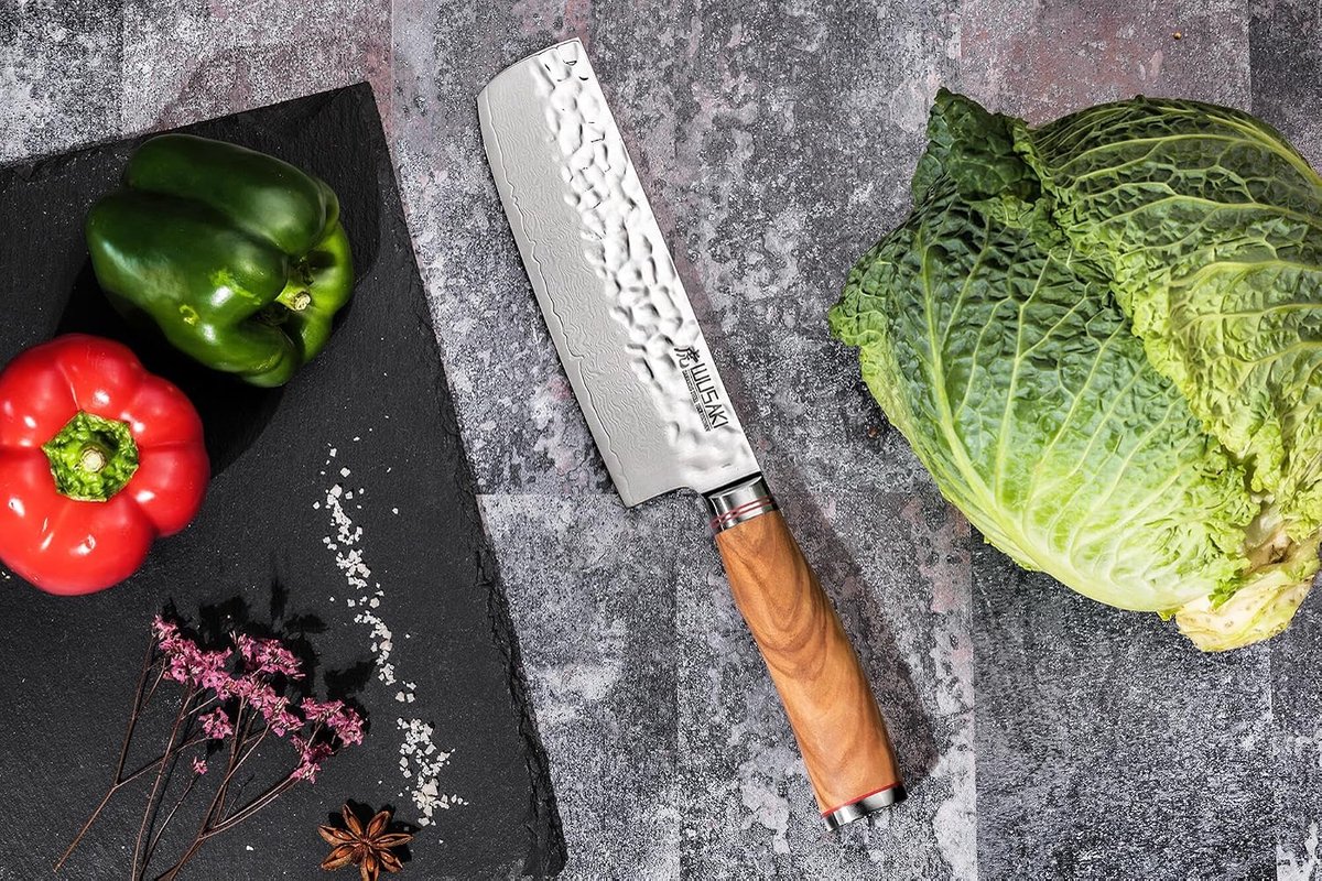 Nakiri mes 17 cm - damast VG10 - handvat olijfhout - ideaal voor groenten snijden - ShopVlot