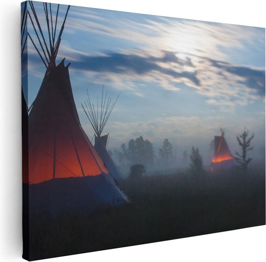 Artaza Canvas Schilderij Indianen Tipi in de Nacht tijdens de Mist - 40x30 - Klein - Foto Op Canvas - Canvas Print