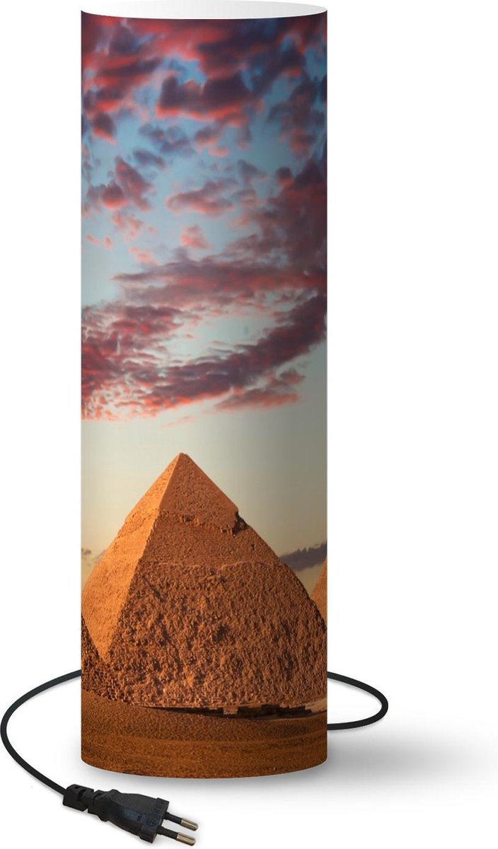 Lamp - Nachtlampje - Tafellamp slaapkamer - Egypte - Piramide - Wolk - 70 cm hoog - Ø22.3 cm - Inclusief LED lamp