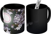 Magische Mok - Foto op Warmte Mok - Maan - Zwart - Bloesem - 350 ML