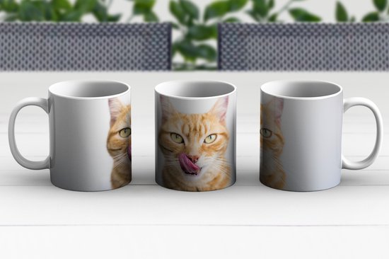 Mug - Chat - Langue - Wit - 350 ML - Tasse - Cadeau Sinterklaas - Cadeaux de Noël - Cadeaux de chaussures - Cadeaux à distribuer