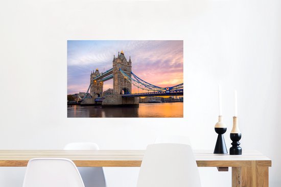 Poster Zonsopgang bij de Tower Bridge in Engeland - 90x60 cm