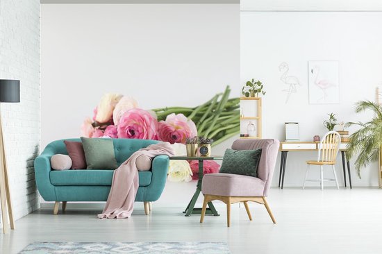 Papier peint photo en vinyle - Bouquet de renoncules légères sur fond gris clair largeur 240 cm x hauteur 240 cm - Tirage photo sur papier peint (disponible en 7 tailles)