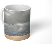 Mok - Wolken boven het strand van Lagoa do Peixe - 350 ML - Beker