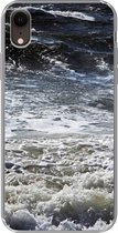 Geschikt voor iPhone XR hoesje - Noordzee - Water - Golven - Siliconen Telefoonhoesje