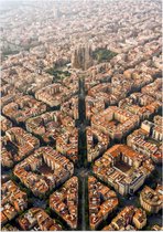 De Sagrada Familia midden in Eixample in Barcelona - Foto op Forex - 50 x 70 cm (B2)