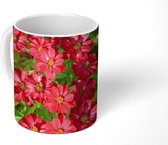 Mok - Heldere rode zinnia bloemen - 350 ML - Beker